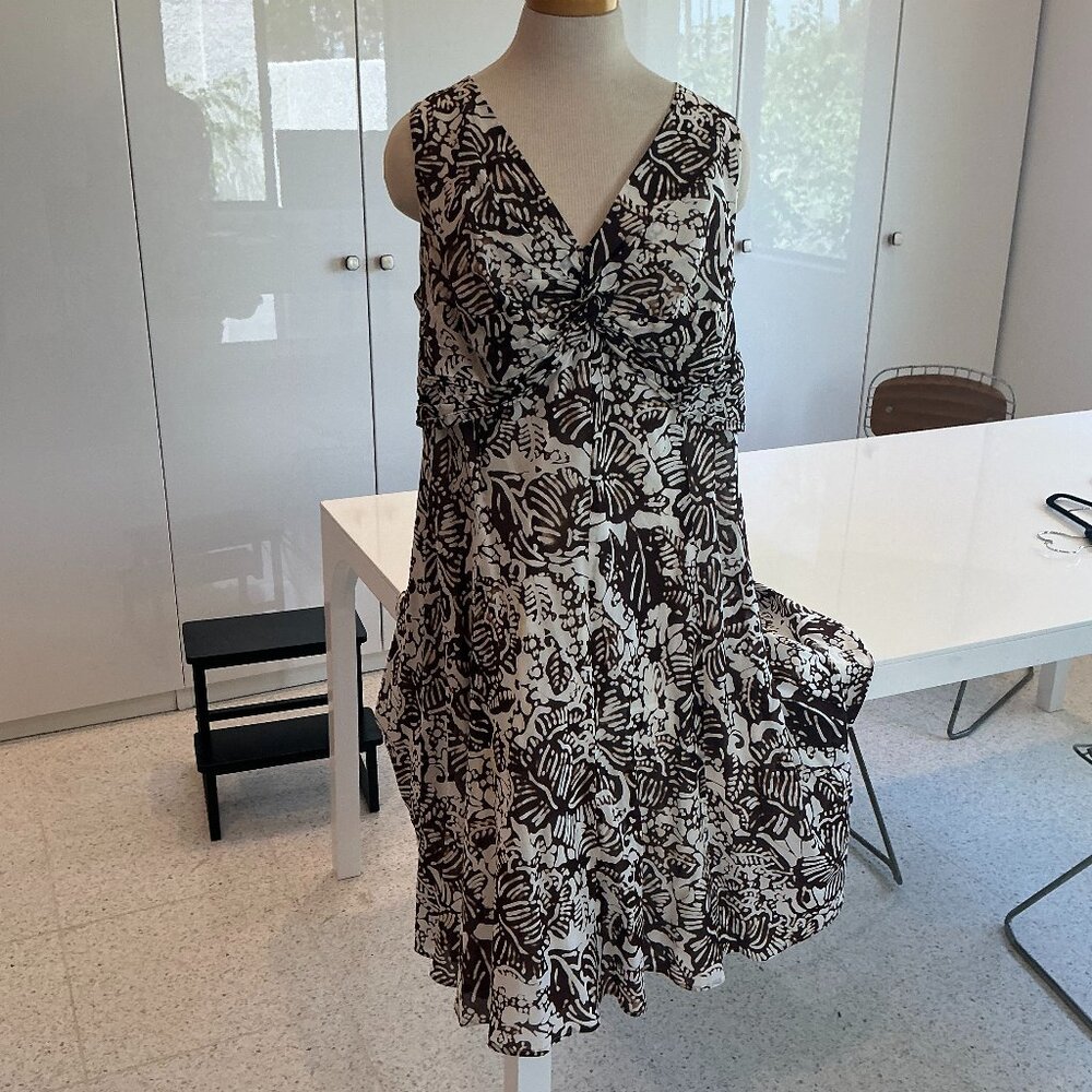 Jones New York Black and White Floral Midi Dress